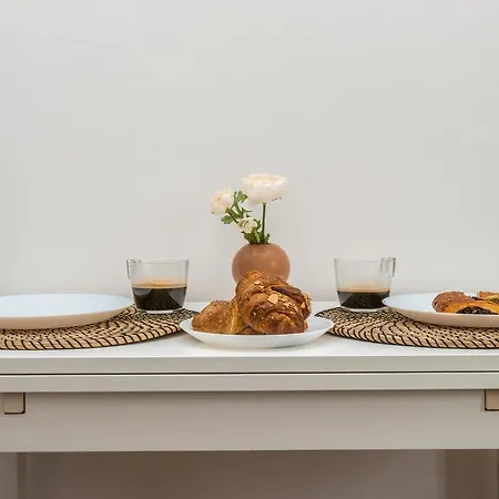 At Home - Apartment Milano-Arco Della Pace *